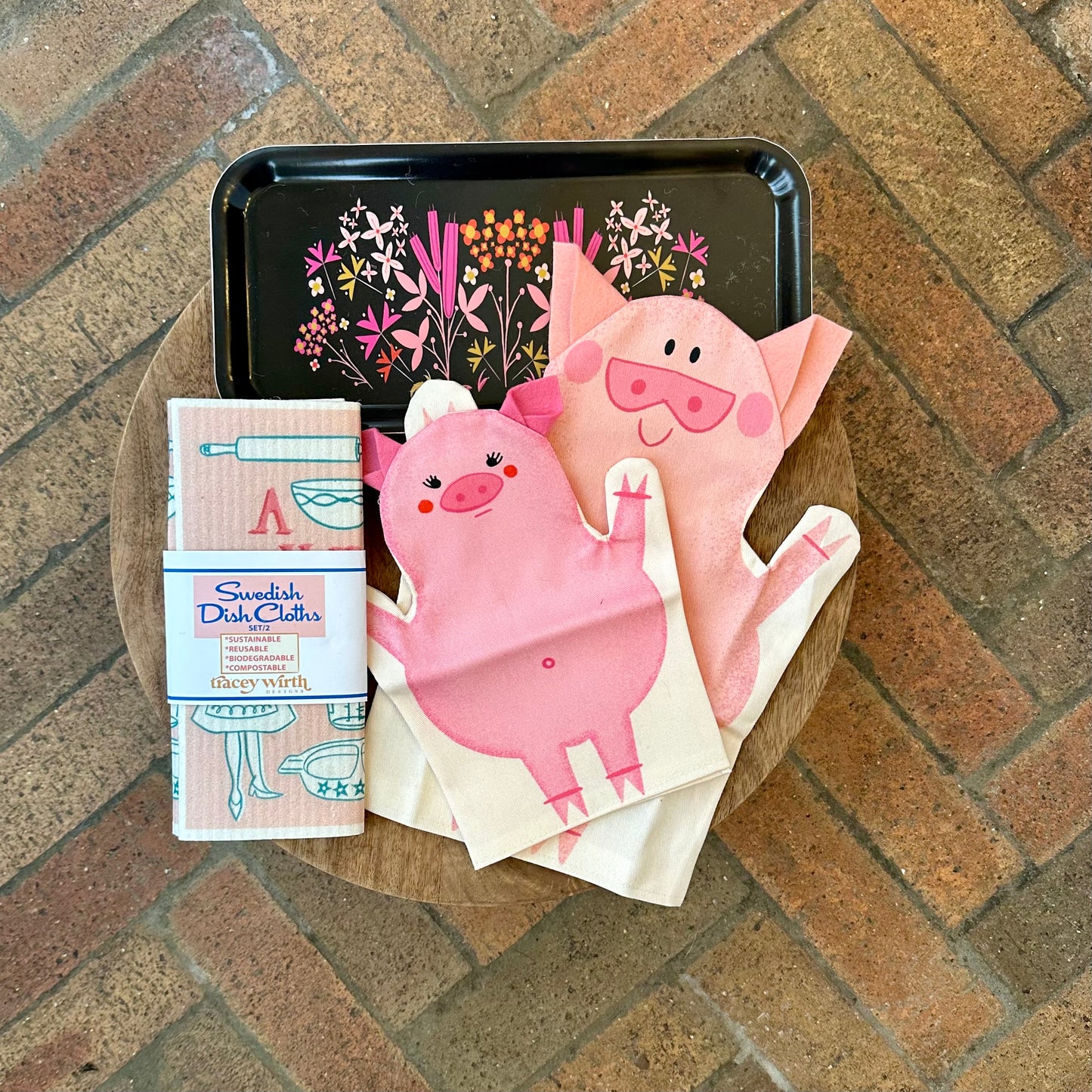Pink and Piggy Gift Bundle